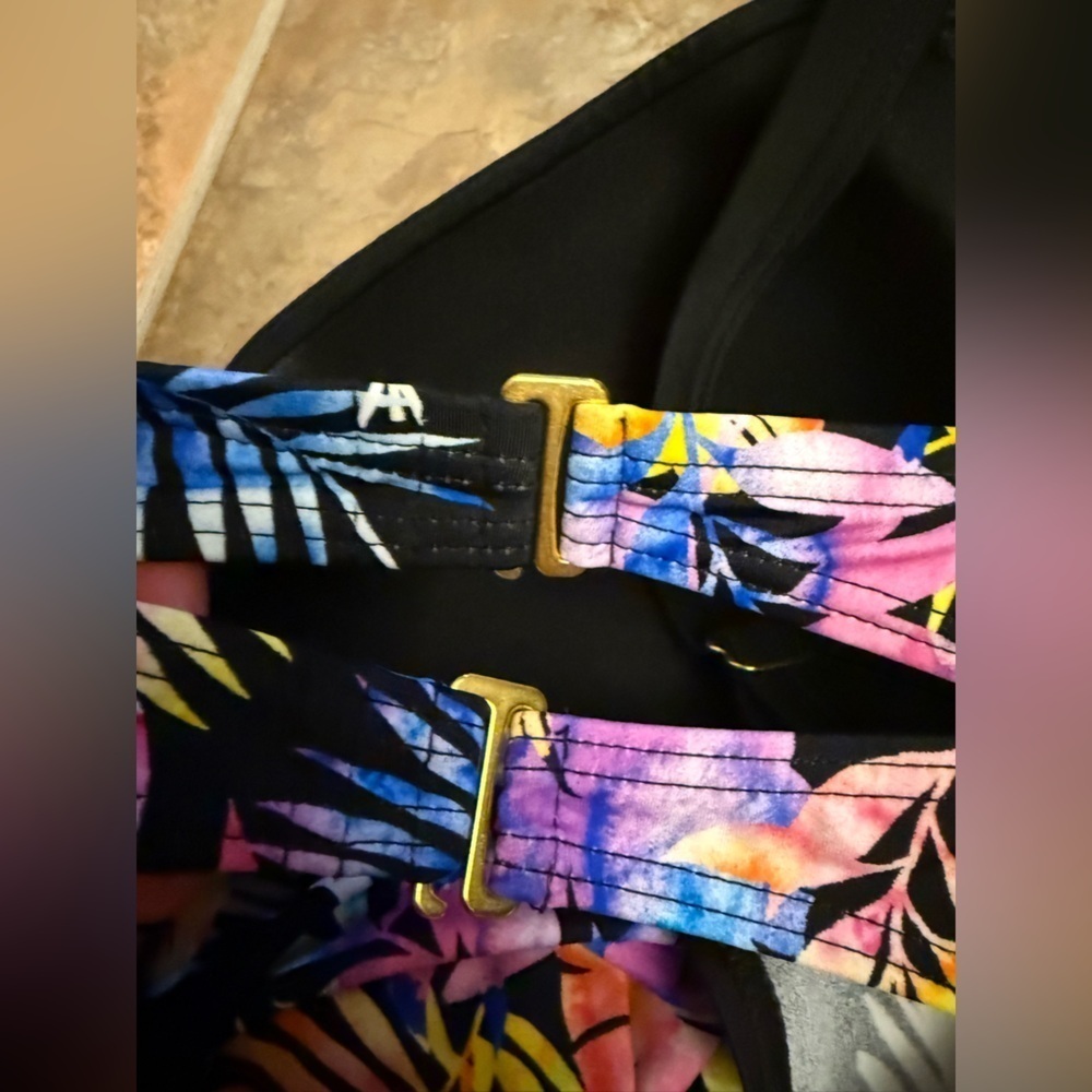 NWT Swimsuits For All Faux Flyaway Tropical Print Top Tankini Pink Blue Black 22 - Picture 10 of 10
